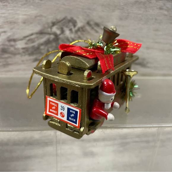 3" Wood Red CABLE CAR ORNAMENT Powell  & Hyde San Francisco Santa Vintage - Picture 2 of 5